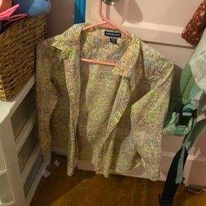 Button up shirt, size medium